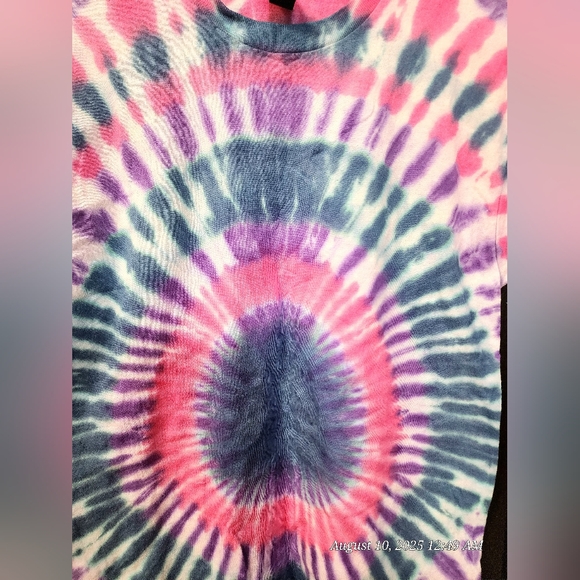 **NWOT** WOMEN Tie Dye TEE SIZE MEDIUM - Picture 4 of 7